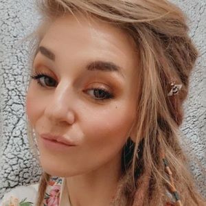 Meet your Posher, Shaila